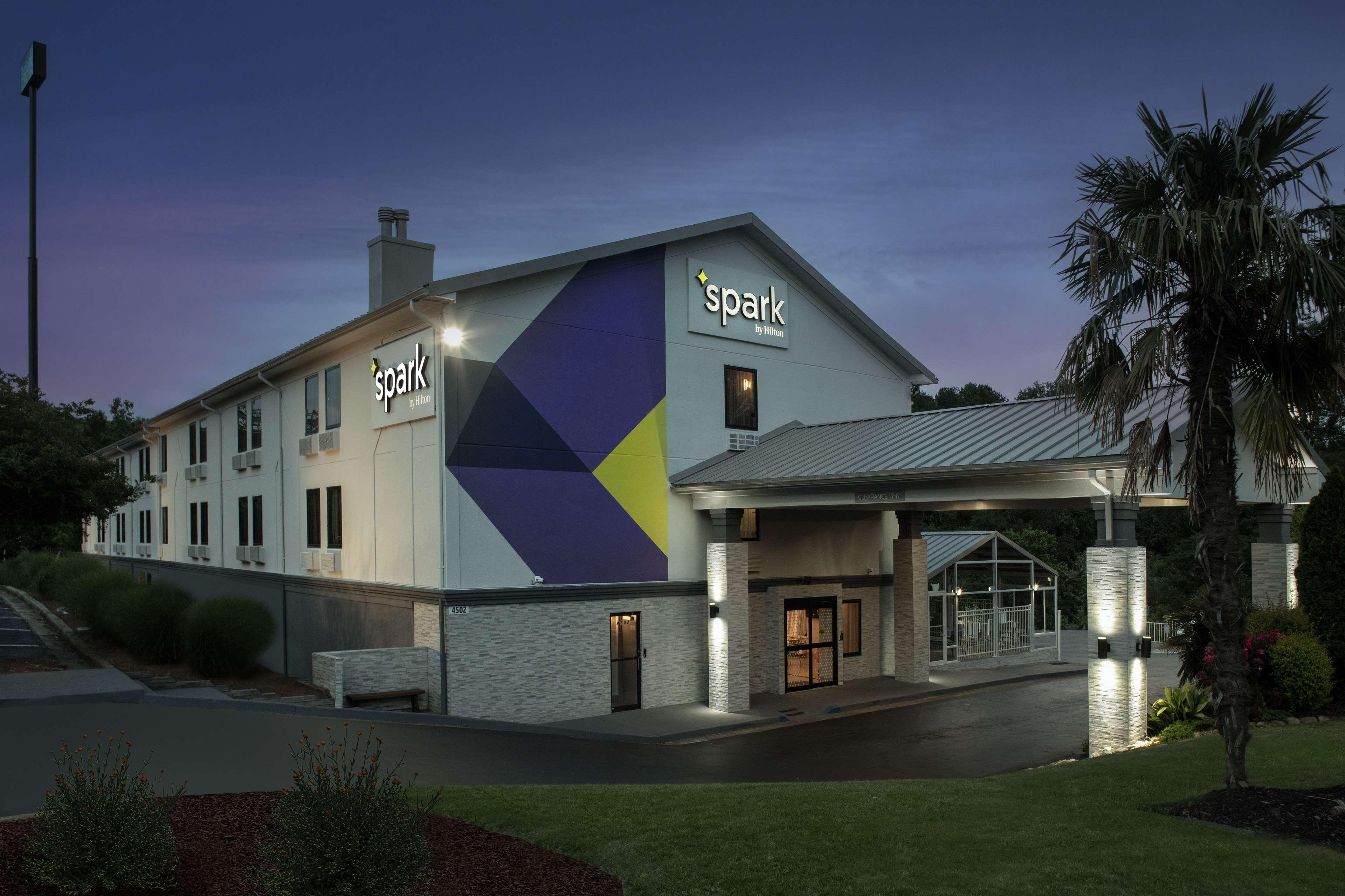 סמירנה Spark By Hilton Atlanta Cumberland Ballpark מראה חיצוני תמונה