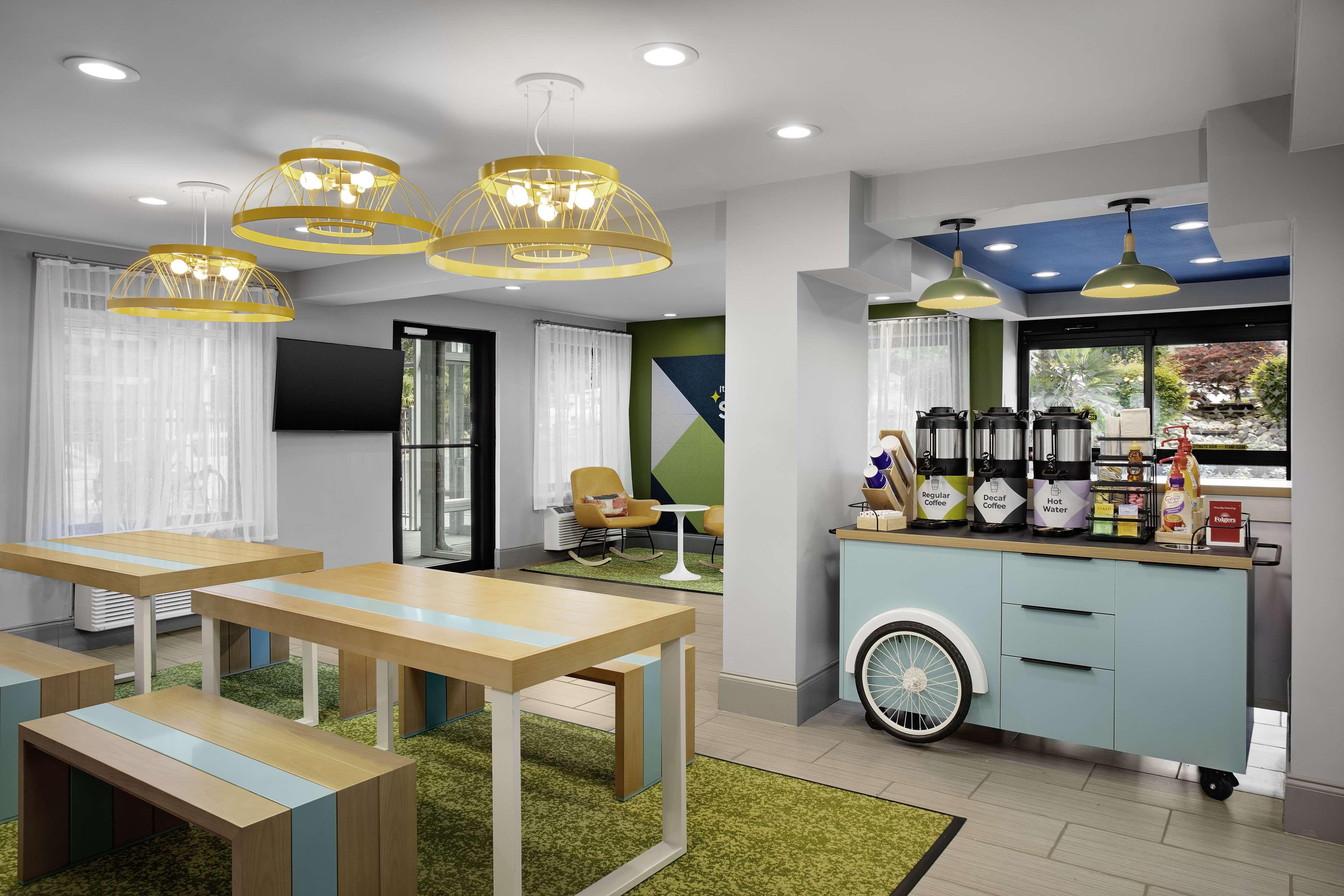 סמירנה Spark By Hilton Atlanta Cumberland Ballpark מראה חיצוני תמונה